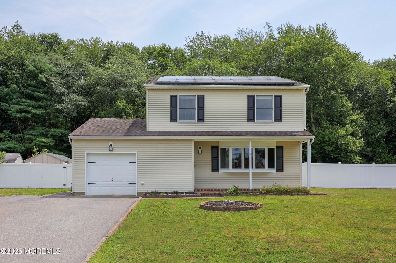 Property Photo: 499 Laurelwood Drive NJ 08734