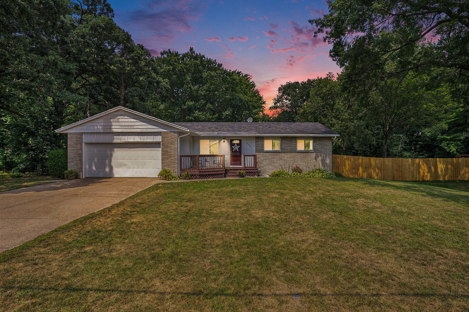 Property Photo:  2242 Corrine Avenue  MI 49442 