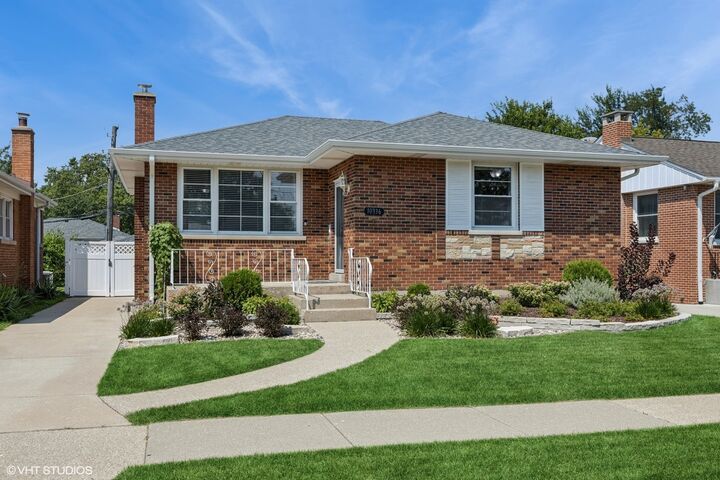 10336 Kipling Street  Westchester IL 60154 photo
