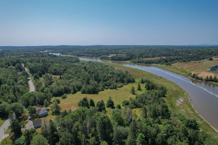 Property Photo:  462 Kansas Road  ME 04658 