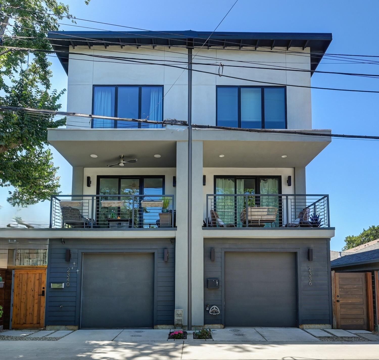 Property Photo:  2340 River Cats Alley  CA 95818 