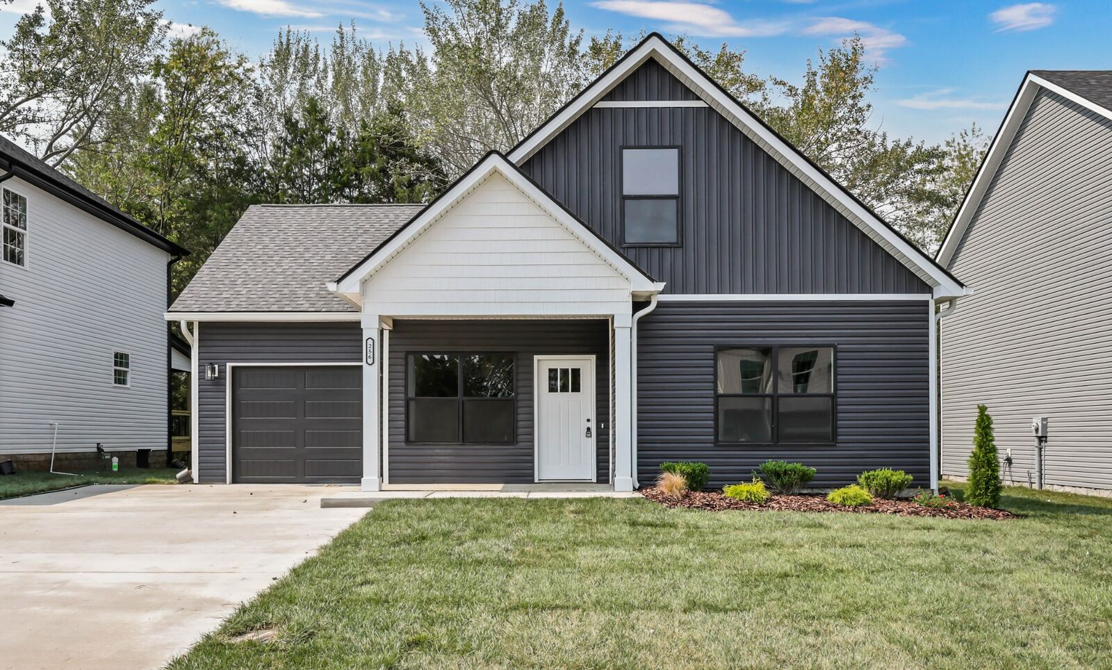 Property Photo: 256 Switchgrass Dr TN 37042