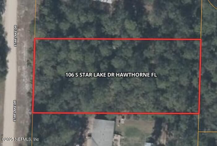 Property Photo:  106 Star Lake Drive  FL 32640 