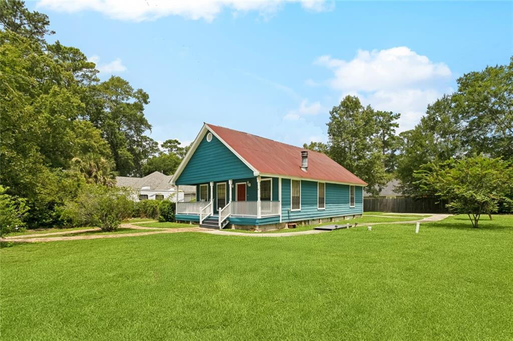 Property Photo: 701 Armand Street LA 70448
