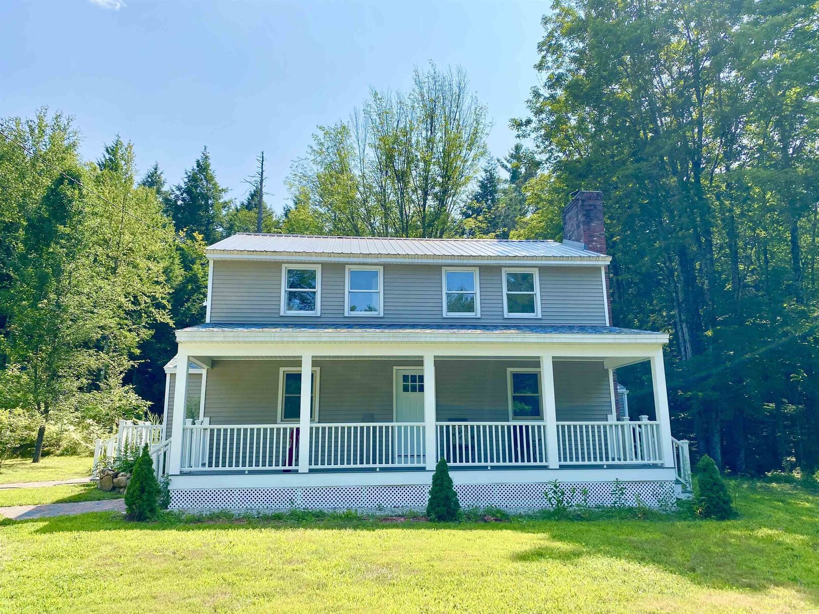 Property Photo: 226 Stark Highway North NH 03046