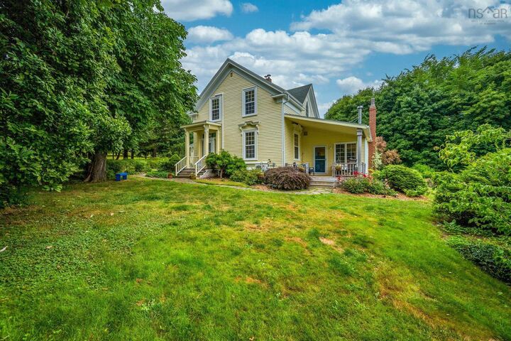 Property Photo:  129 Town Road  NS B0P 1P0 