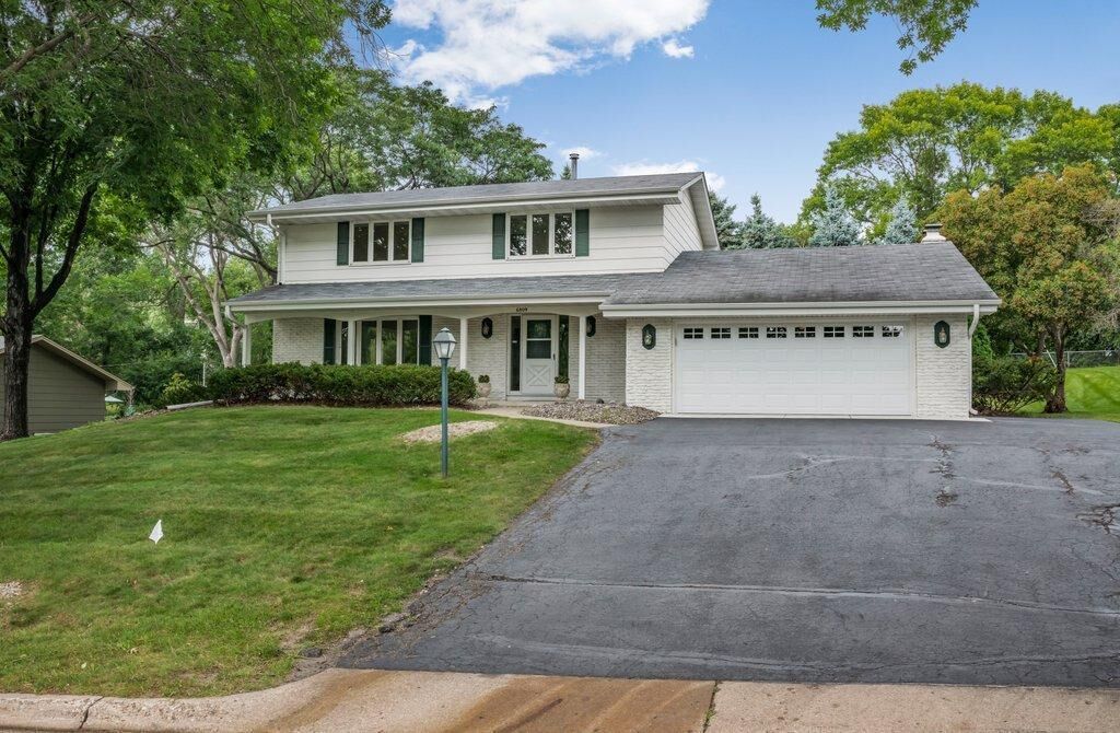 Property Photo:  6809 Paiute Drive  MN 55439 