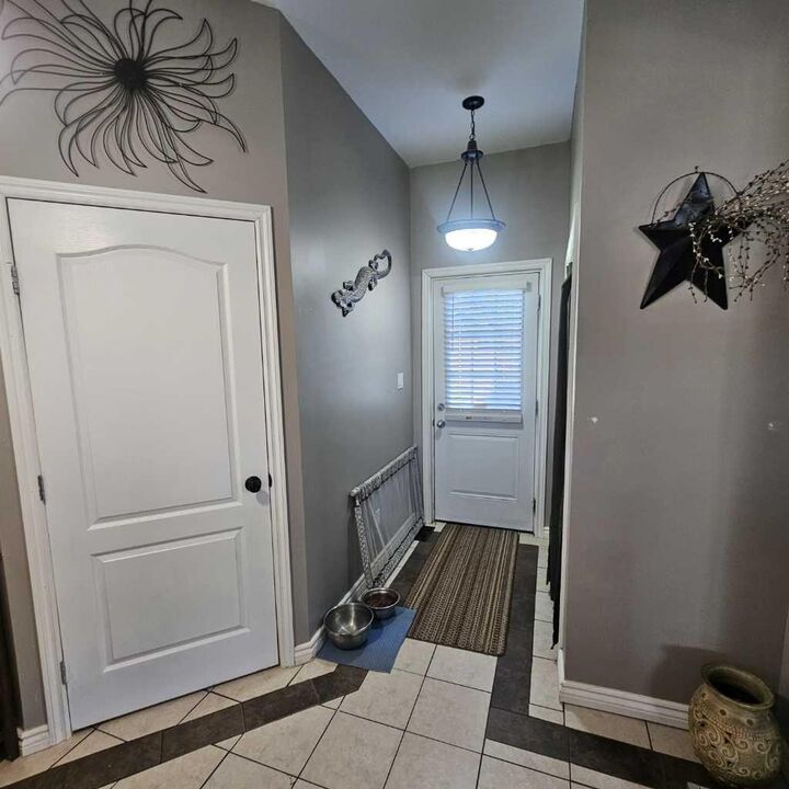 Property Photo:  613 53 Street  AB T7E 1K9 