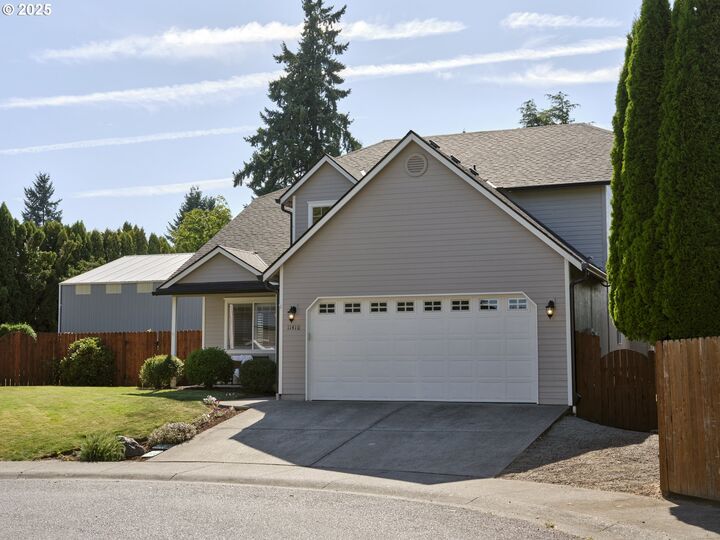 Property Photo:  11410 NE 47th Ct  WA 98686 