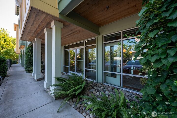 Property Photo:  13505  Ambaum Boulevard SW 1-10  WA 98146 