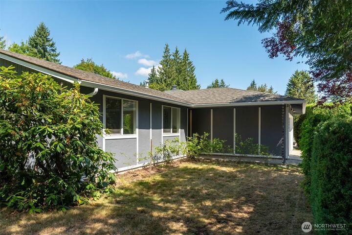 Property Photo:  10909  156th Place NE  WA 98052 