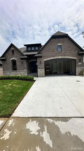 Property Photo:  55240 Hanford Court  MI 48316