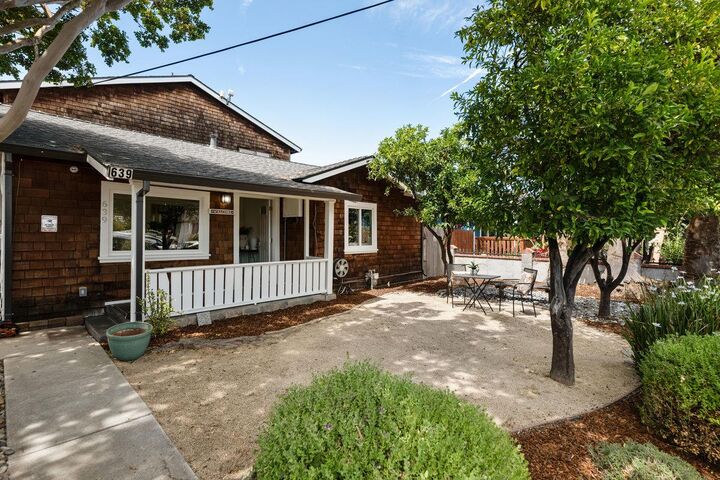 639 Douglas Avenue  Redwood City CA 94063 photo