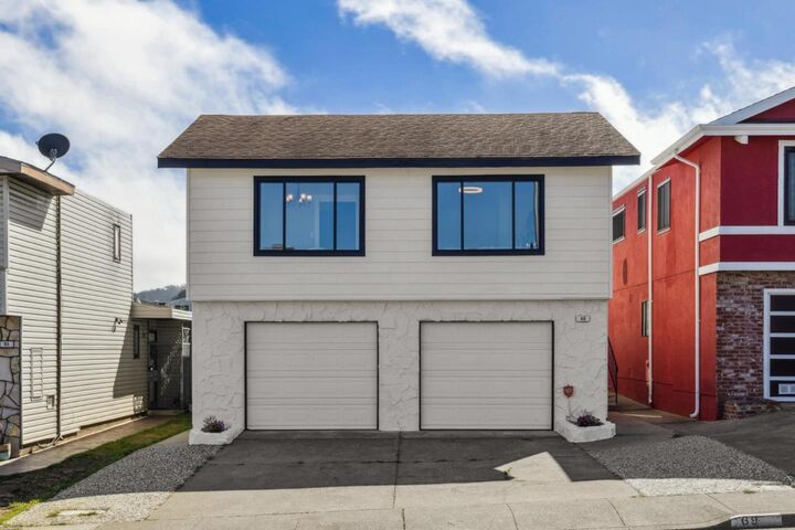 Property Photo:  69 Plymouth Circle  CA 94015 