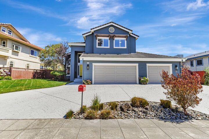 515 Silver Avenue  Half Moon Bay CA 94019 photo