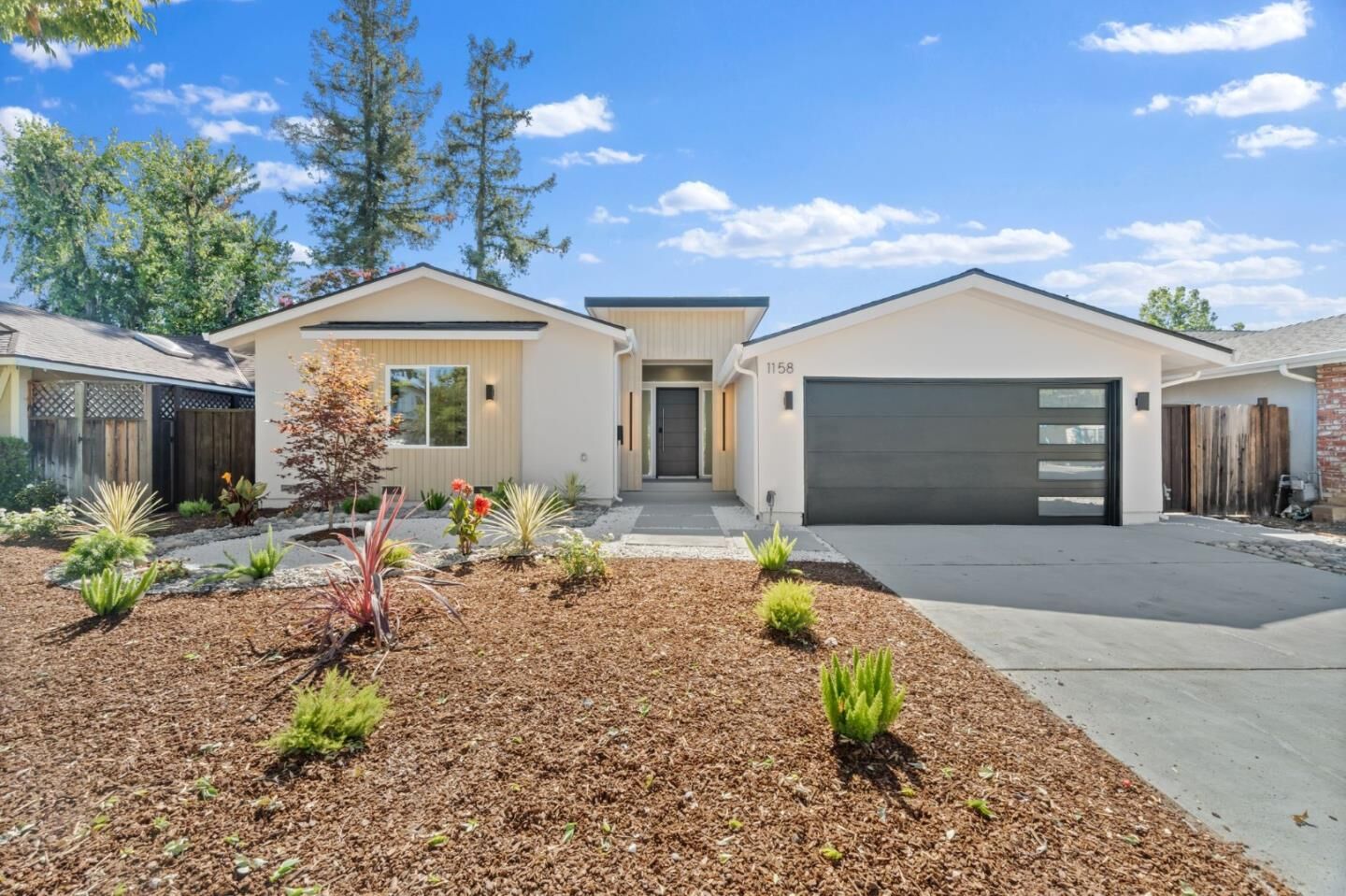 Property Photo: 1158 Lockhaven Way CA 95129