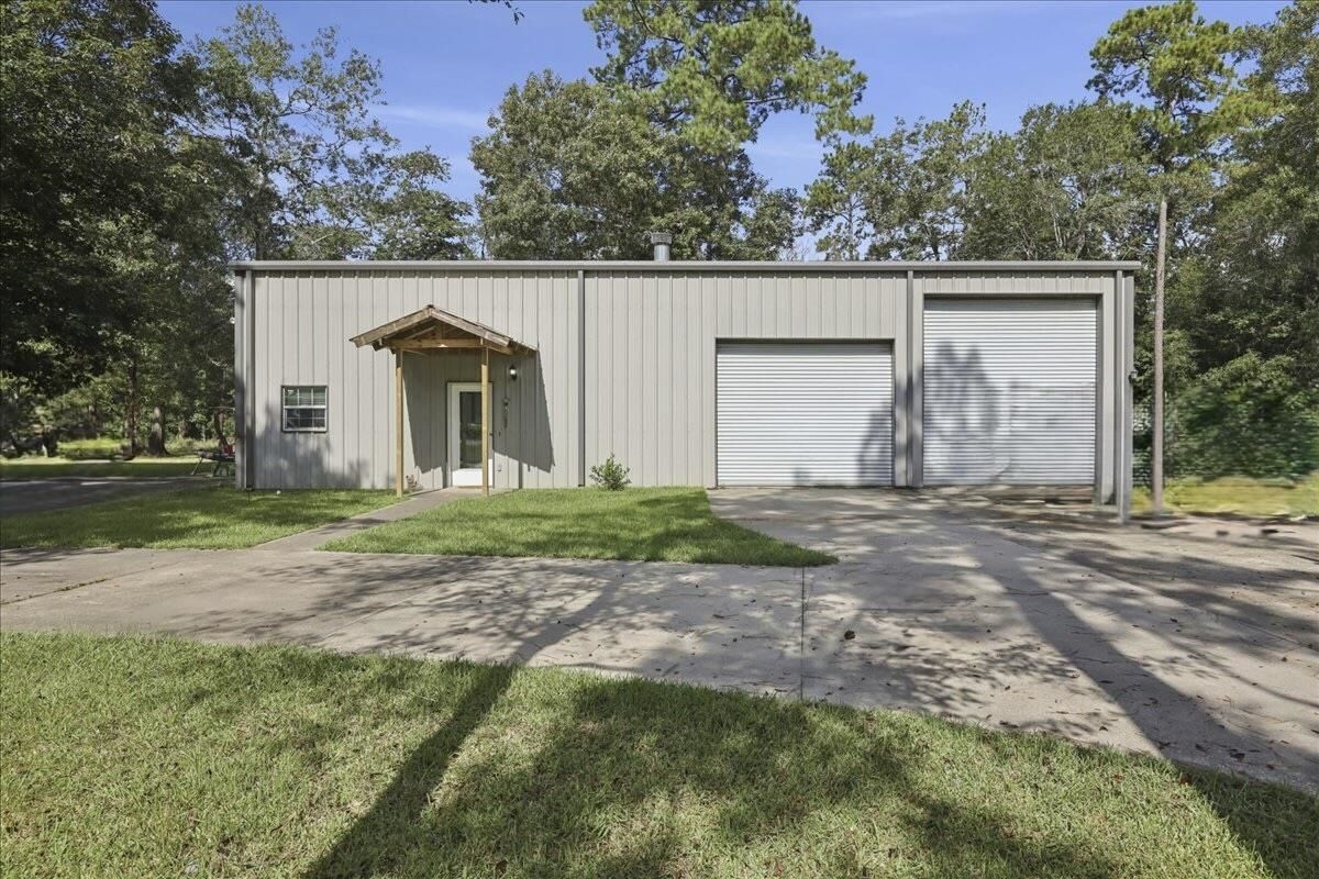 Property Photo: 12268 Beaver Brook TX 77657