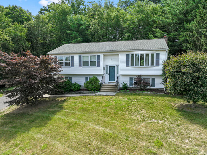 55 Grickis Lane  Naugatuck CT 06770 photo