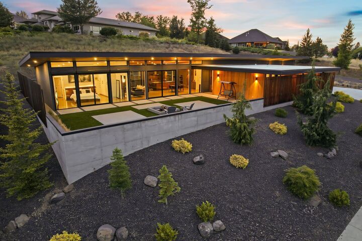 Property Photo: 7411 N Quamish Dr WA 99208