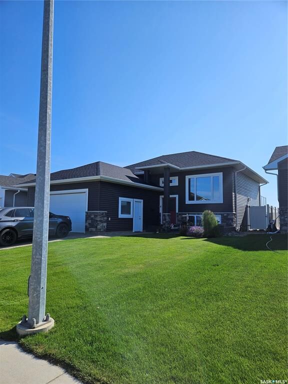 804 1st Avenue N  Warman SK S0K 4S2 photo