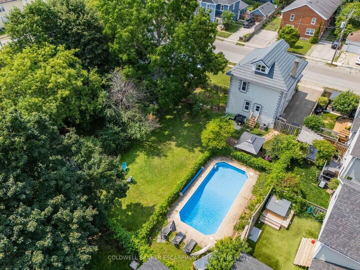 Photo de la propriété:  44 Church Street E  ON L7J 1K5 