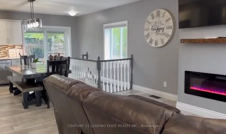 Property Photo:  329 Sidney Street  ON K8V 2V1 