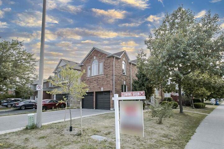 Property Photo:  1 Lake Louise Drive  ON L6X 4W5 