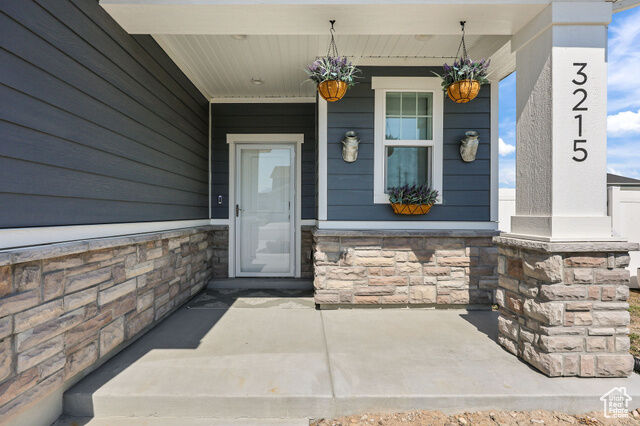 Property Photo: 3215 N Saddlebrook Ln W 319 UT 84404