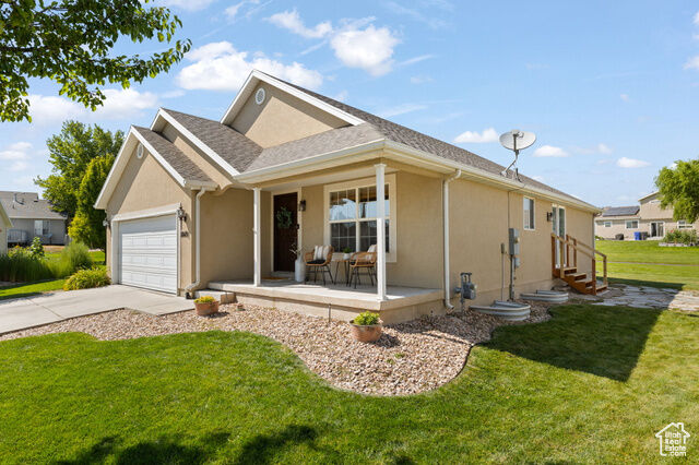 Property Photo: 1869 N Peppermint Pl UT 84045