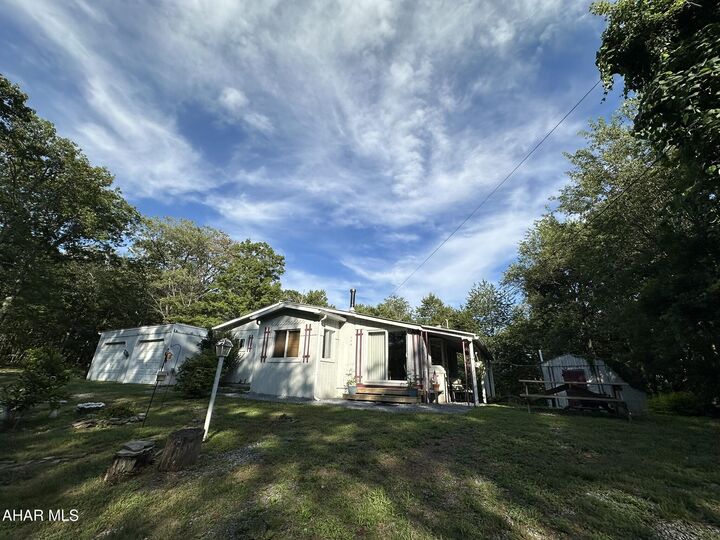 Property Photo: 170 Toth Road PA 15559