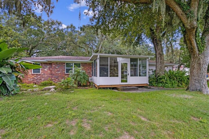 Property Photo:  2441 Amelia Road  FL 32034 