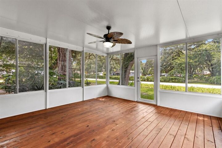 Property Photo:  2441 Amelia Road  FL 32034 