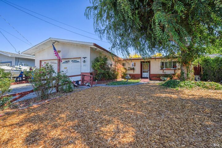 Property Photo: 55 Burlington Drive CA 94952