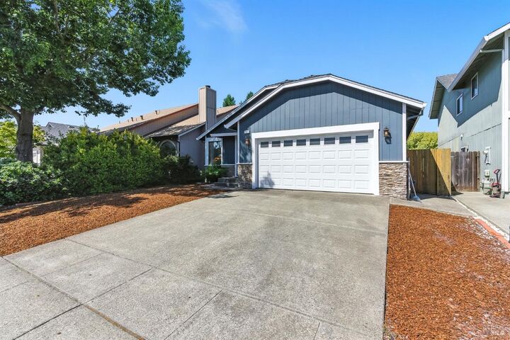 Property Photo: 7417 Mitchell Drive CA 94928