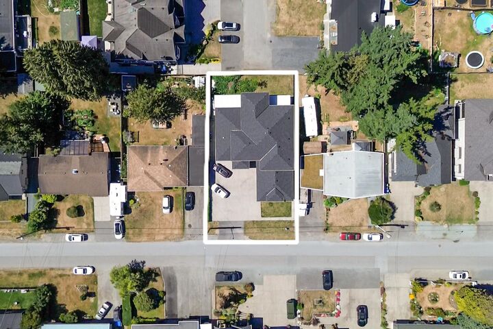 Property Photo: 2357 Alder Street BC V2T 2N6