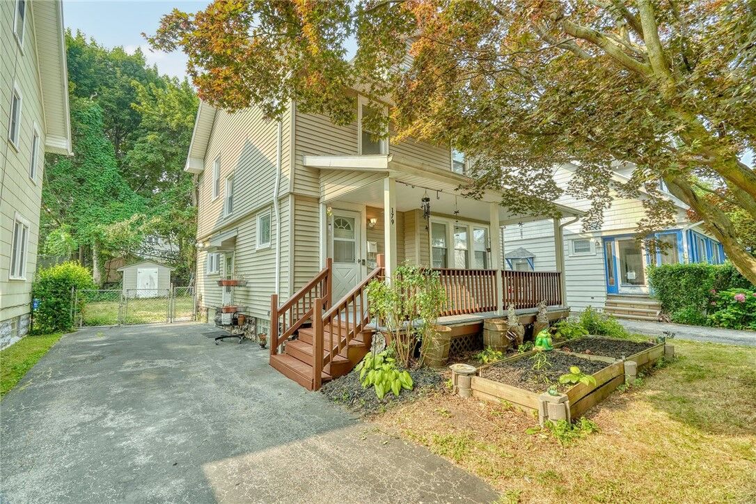 Property Photo: 179 Barberry Terrace NY 14621