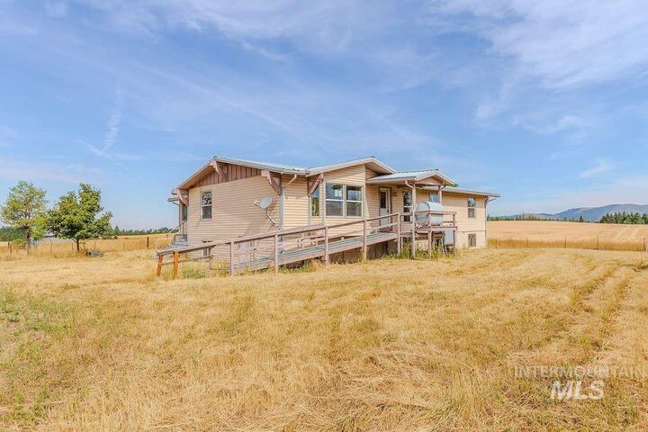 255 Three Bear Road  Kendrick ID 83537 photo