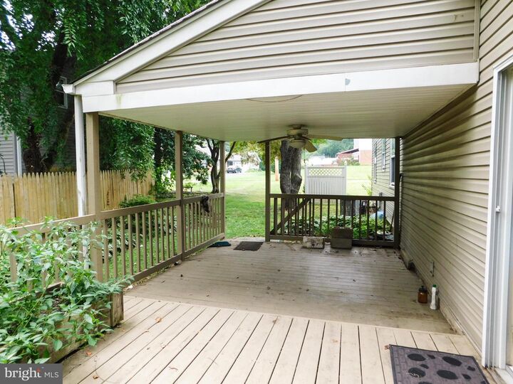 Property Photo: 890 Township Line Road PA 19462