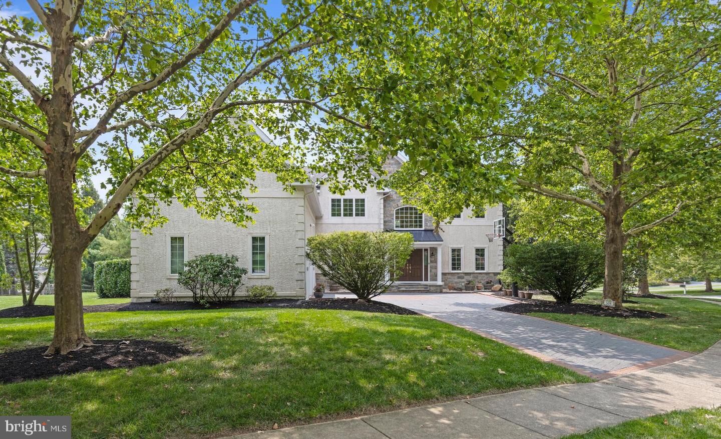 Property Photo: 508 Doral Circle PA 19312