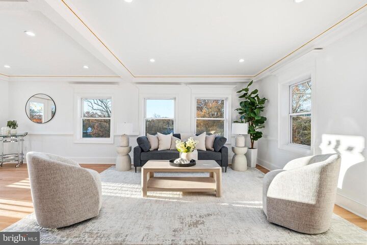 Property Photo: 6218 Suitland Road MD 20746