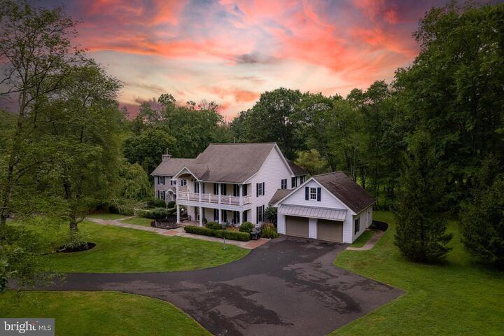 Property Photo:  1627 E Saw Mill Road  PA 18951 