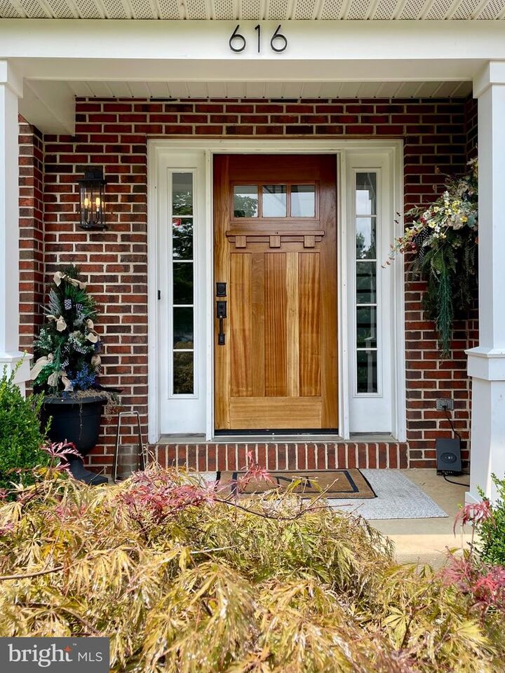 Property Photo: 616 Crosshill Road PA 19468
