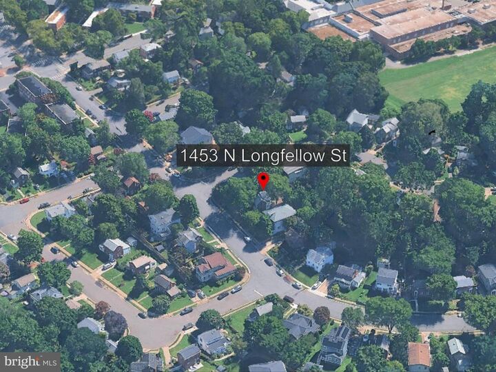 Property Photo: 1453 N Longfellow Street VA 22205