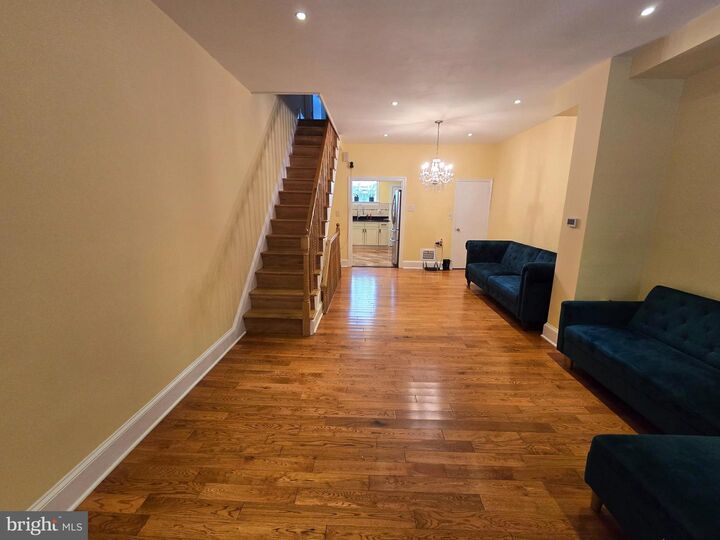 2251 S Hemberger Street  Philadelphia PA 19145 photo