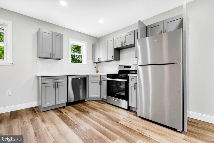 Property Photo: 355 S 27th Street NJ 08105