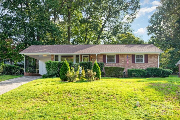Property Photo:  1314 Fern Forest Drive  NC 28054 