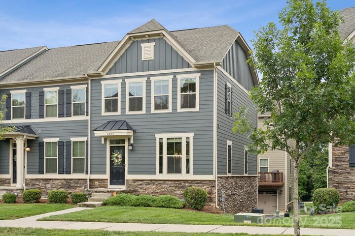2029 Birchside Drive  Charlotte NC 28205 photo