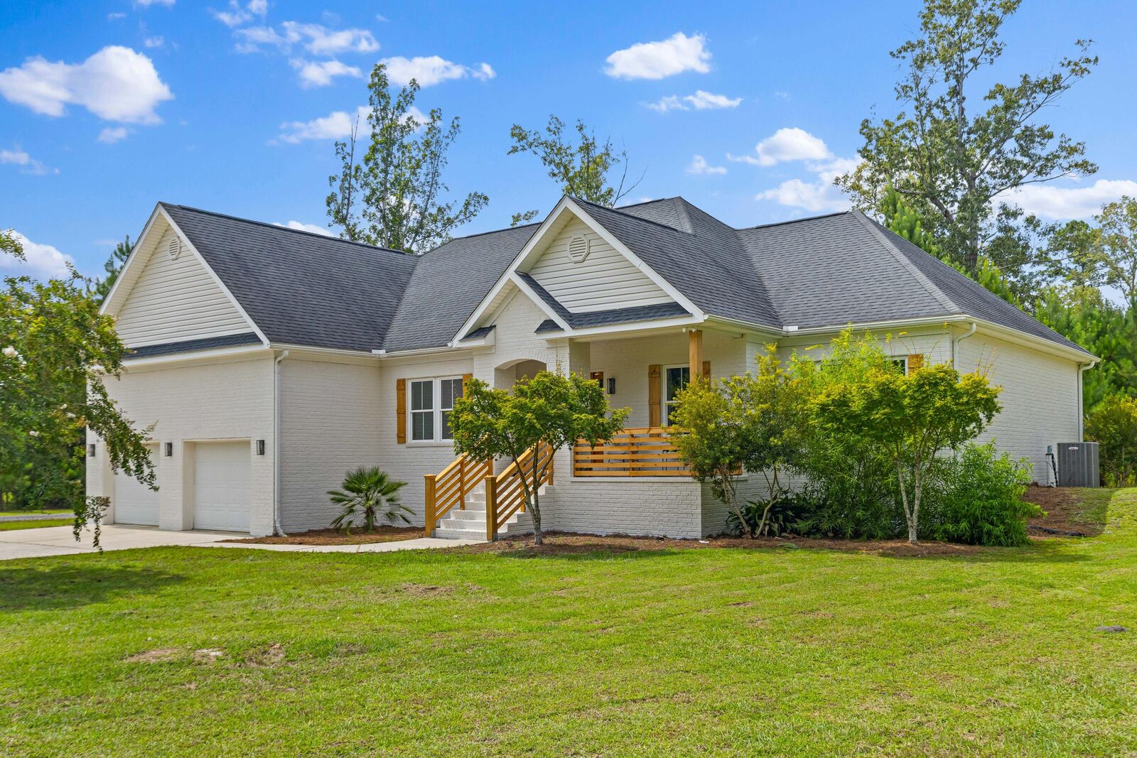 Property Photo:  529 Southern Acres Lane  SC 29486 