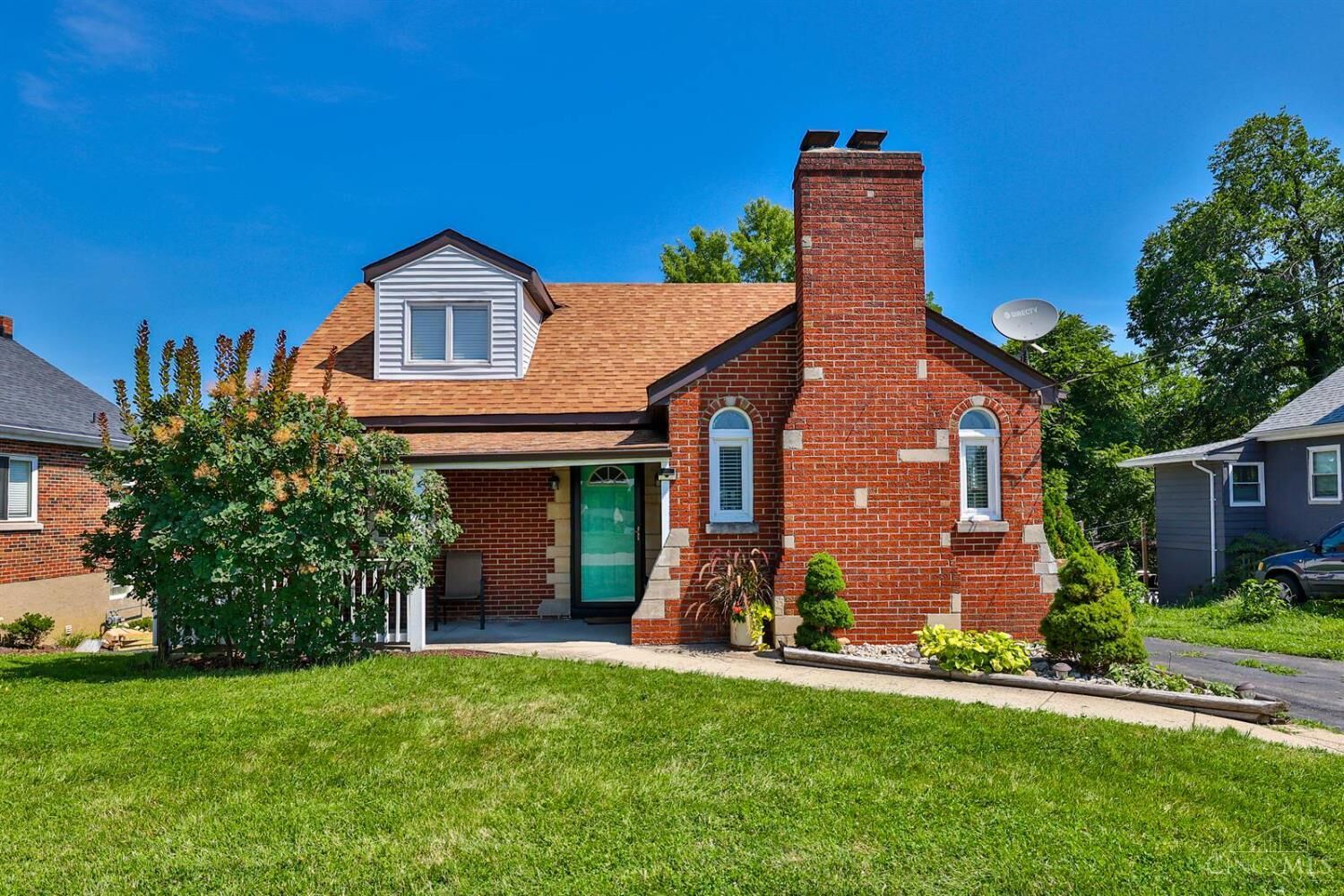 Property Photo:  3318 Kleeman Road  OH 45211 