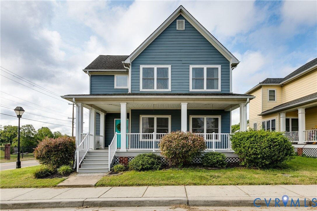 Property Photo:  5 King Street  VA 23222 